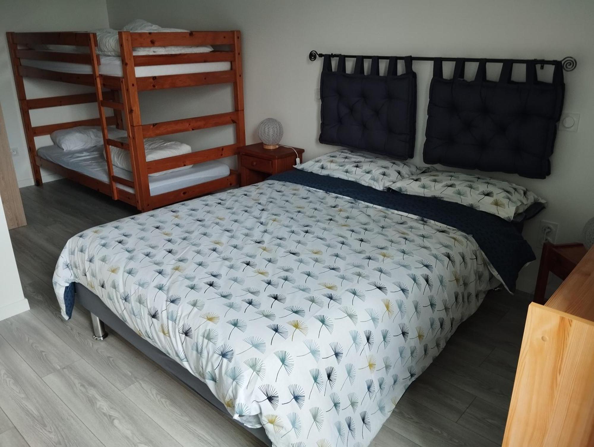 Maison Au Calme Avec Vue Etang Clesse  외부 사진